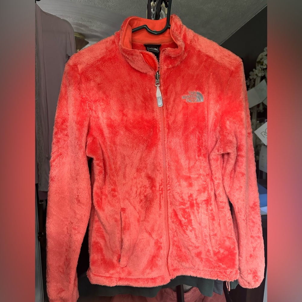 women’s north face jacket - size small